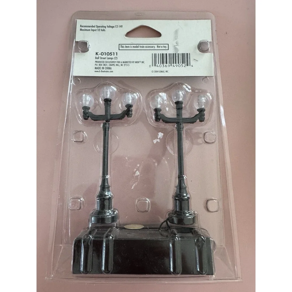 K-Line LIONEL Lighted Ball Street Lamps O/O27 gauge K-010511 NIB 2pk